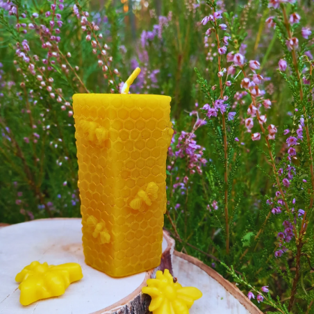 Bee Wax Candle "Bee Garden"